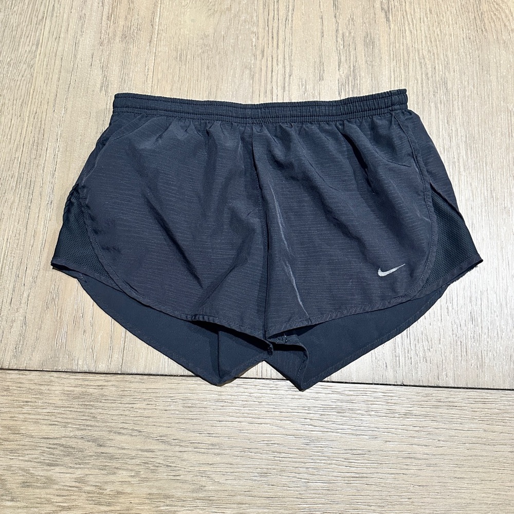 Nike Women’s Dri-Fit Shorts Size Small Black
